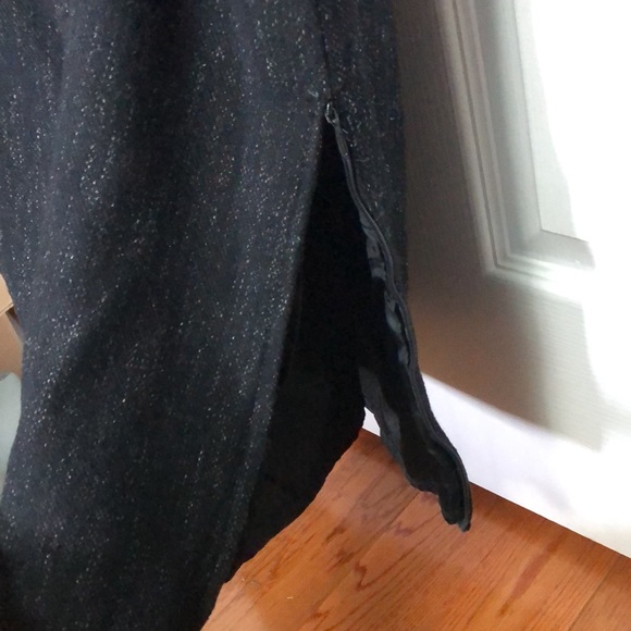Thrifted Elknot Europe black vintage style midi skirt. - Picture 4 of 6